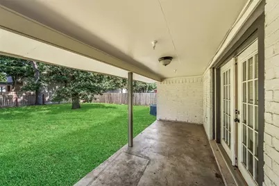 120 Parkgate Street, Conroe, TX 77304 - Photo 9