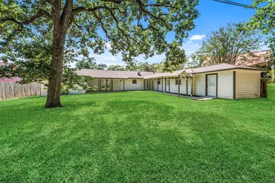 120 Parkgate Street, Conroe, TX 77304 - Photo 11