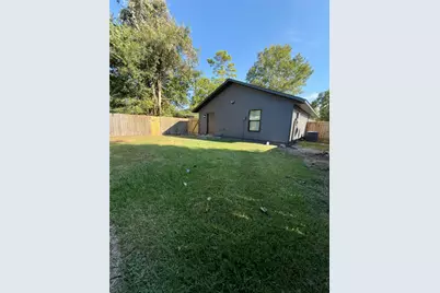 11915 Greenmesa Drive, Houston, TX 77044 - Photo 21