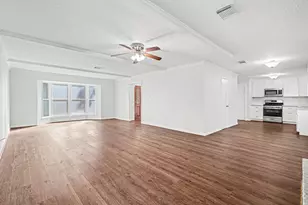 6910 Chancellor Dr, Spring, TX 77379 - Photo 13