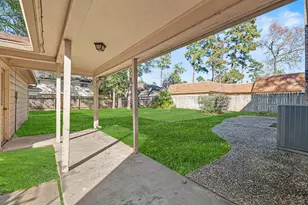 6910 Chancellor Dr, Spring, TX 77379 - Photo 39