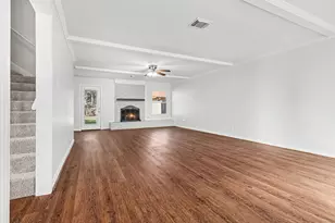 6910 Chancellor Dr, Spring, TX 77379 - Photo 9