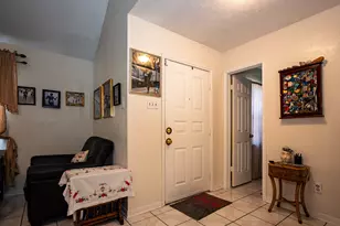15610 Schumann Ln, Houston, TX 77083 - Photo 7