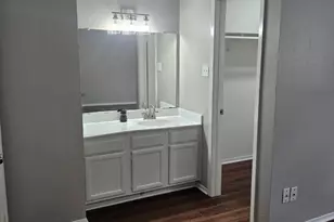 3835 Tanglewilde St, Houston, TX 77063 - Photo 9