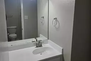 3835 Tanglewilde St, Houston, TX 77063 - Photo 11