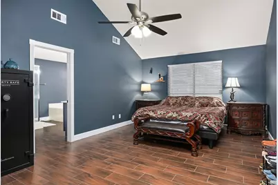 1917 Endeavor Court, Seabrook, TX 77586 - Photo 7