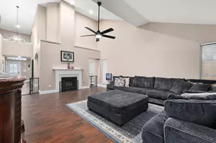 1917 Endeavor Ct, Seabrook, TX 77586 - Photo 5