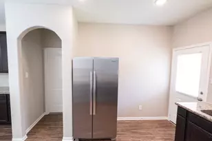 17039 Amarose Dr, Houston, TX 77090 - Photo 7