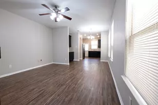 17039 Amarose Dr, Houston, TX 77090 - Photo 5