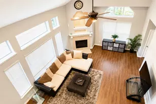 15 Oakmont Ct, Jersey Village, TX 77064 - Photo 9