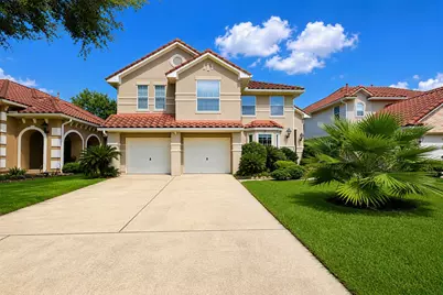 15 Oakmont Court, Jersey Village, TX 77064 - Photo 1