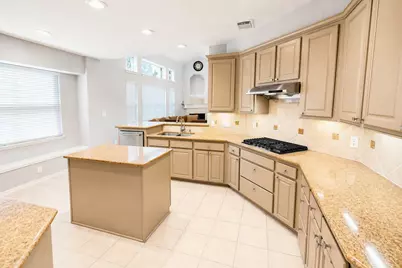 15 Oakmont Court, Jersey Village, TX 77064 - Photo 7