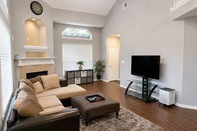15 Oakmont Court, Jersey Village, TX 77064 - Photo 9