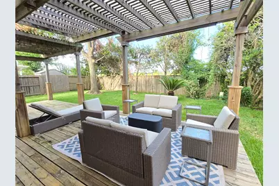 15 Oakmont Court, Jersey Village, TX 77064 - Photo 21
