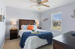 21531 Zachary Dr, Galveston, TX 77554 - Photo 17