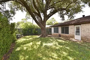11311 Brighton Ln, Meadows Place, TX 77477 - Photo 29