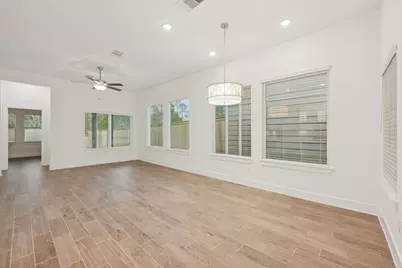 26253 E Outrider Banks Circle, Montgomery, TX 77316 - Photo 9