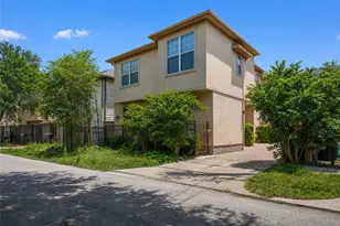 5949 Kiam Street St, Houston, TX 77007 - Photo 1