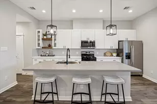 11319 Stonework Grove Ln, Houston, TX 77076 - Photo 9