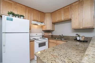 1309 Welch Street #2, Houston, TX 77006 - Photo 5