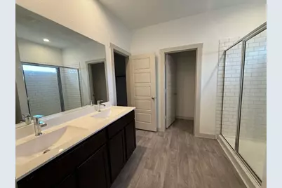 2821 Chase Cross Lane, Houston, TX 77047 - Photo 9