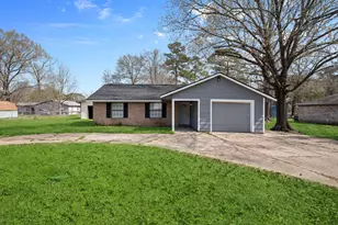 61 Beeson Ave, Shepherd, TX 77371 - Photo 1