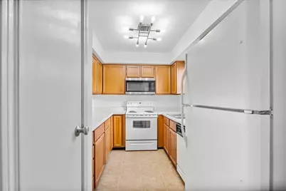 3100 Walnut Bend Lane #508, Houston, TX 77042 - Photo 5
