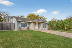 11723 Boxhill Dr, Houston, TX 77066 - Photo 1