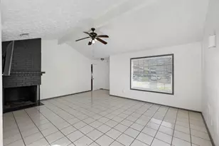 11723 Boxhill Dr, Houston, TX 77066 - Photo 5