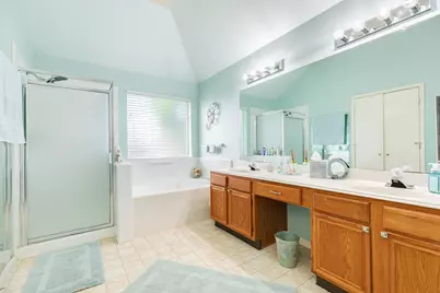 3722 S Peach Hollow Circle, Pearland, TX 77584 - Photo 11