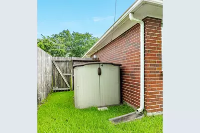 3722 S Peach Hollow Circle, Pearland, TX 77584 - Photo 21