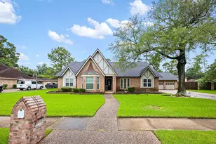 4803 Gulfway Dr, Baytown, TX 77521 - Photo 1