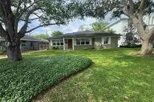 4022 Drummond St, Houston, TX 77025 - Photo 1