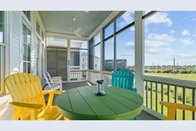 2614 E Seaside Drive, Galveston, TX 77550 - Photo 29