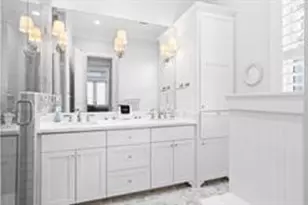 2614 E Seaside Dr, Galveston, TX 77550 - Photo 17