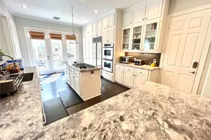27 Lana Ln, Houston, TX 77027 - Photo 21