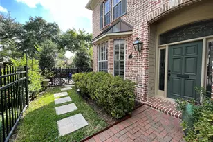 27 Lana Ln, Houston, TX 77027 - Photo 3