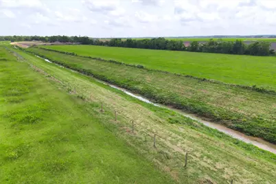 8007 County Road 170, Alvin, TX 77511 - Photo 11