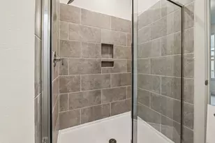 29543 Pondview Dr, Waller, TX 77484 - Photo 17