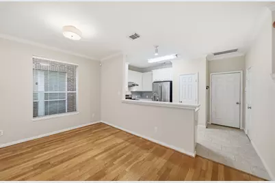 2110 Gillette Street, Houston, TX 77006 - Photo 11