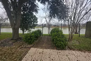 7703 Omaha Dr, Baytown, TX 77521 - Photo 19