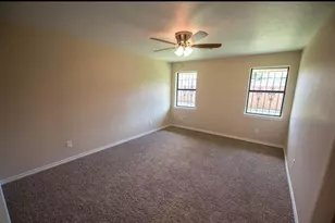 8419 Dover St, Houston, TX 77061 - Photo 17