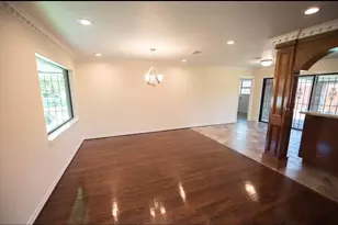 8419 Dover St, Houston, TX 77061 - Photo 5