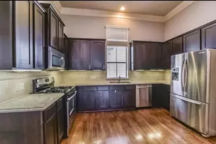 9642 Knight Rd, Houston, TX 77045 - Photo 17