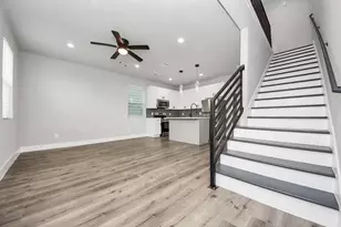 19104 Sears Dr, Houston, TX 77338 - Photo 3