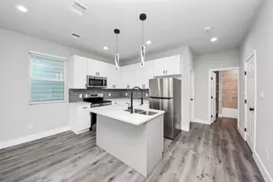 19104 Sears Dr, Houston, TX 77338 - Photo 9