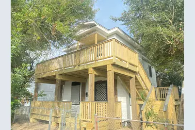 5618 Avenue L #UP, Galveston, TX 77551 - Photo 1