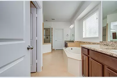 3215 Hawkins Glen Lane, Katy, TX 77449 - Photo 23