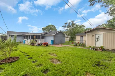 8515 Frazier Drive, Beaumont, TX 77707 - Photo 23