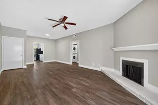 9707 Richmond Ave, Houston, TX 77042 - Photo 3